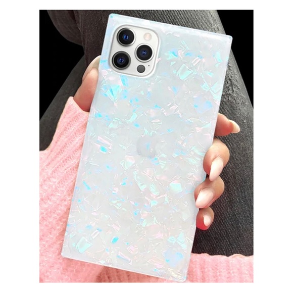SOLD -  iPhone case for 11 Max Pro : FLAUNT Opal Shell Square iPhone case - Picture 5 of 10